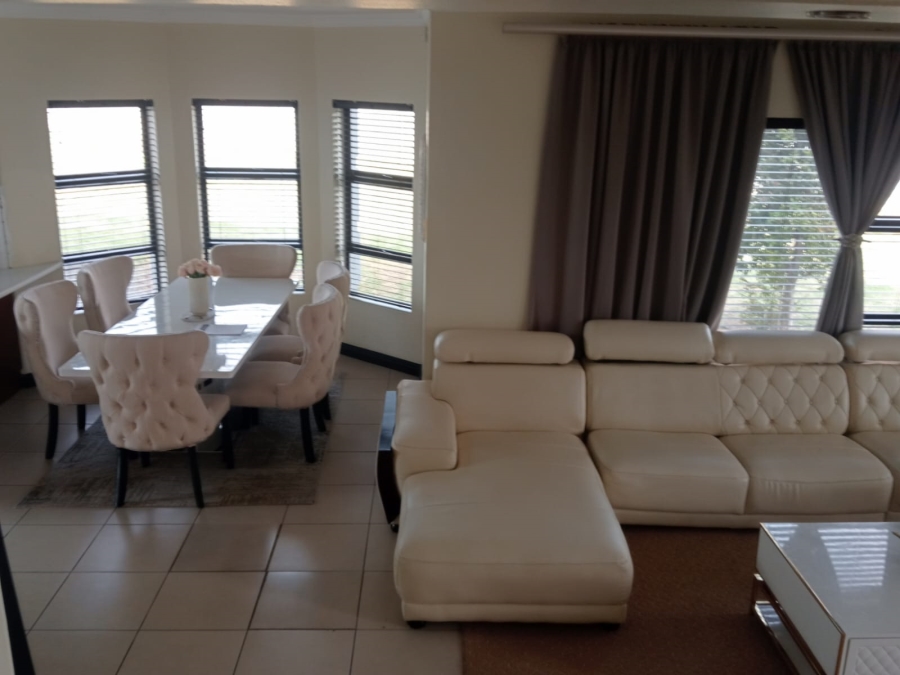 4 Bedroom Property for Sale in Strelitzia Park Eastern Cape